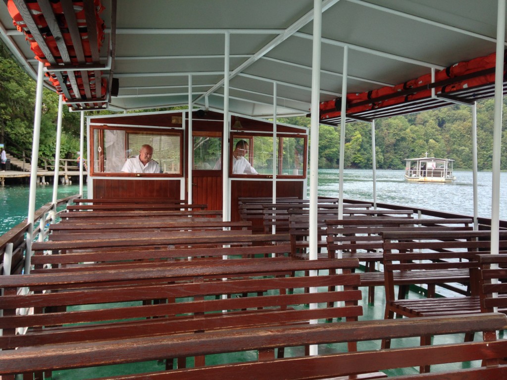 The only way to do this park is to wake up before the crowds, then take the afternoon off. The boardwalks get so crowded, its unbearable. I had this boat to myself after returning from the Upper Lakes at 10:00 am.